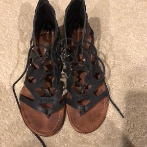 Black rampage sandals worn once